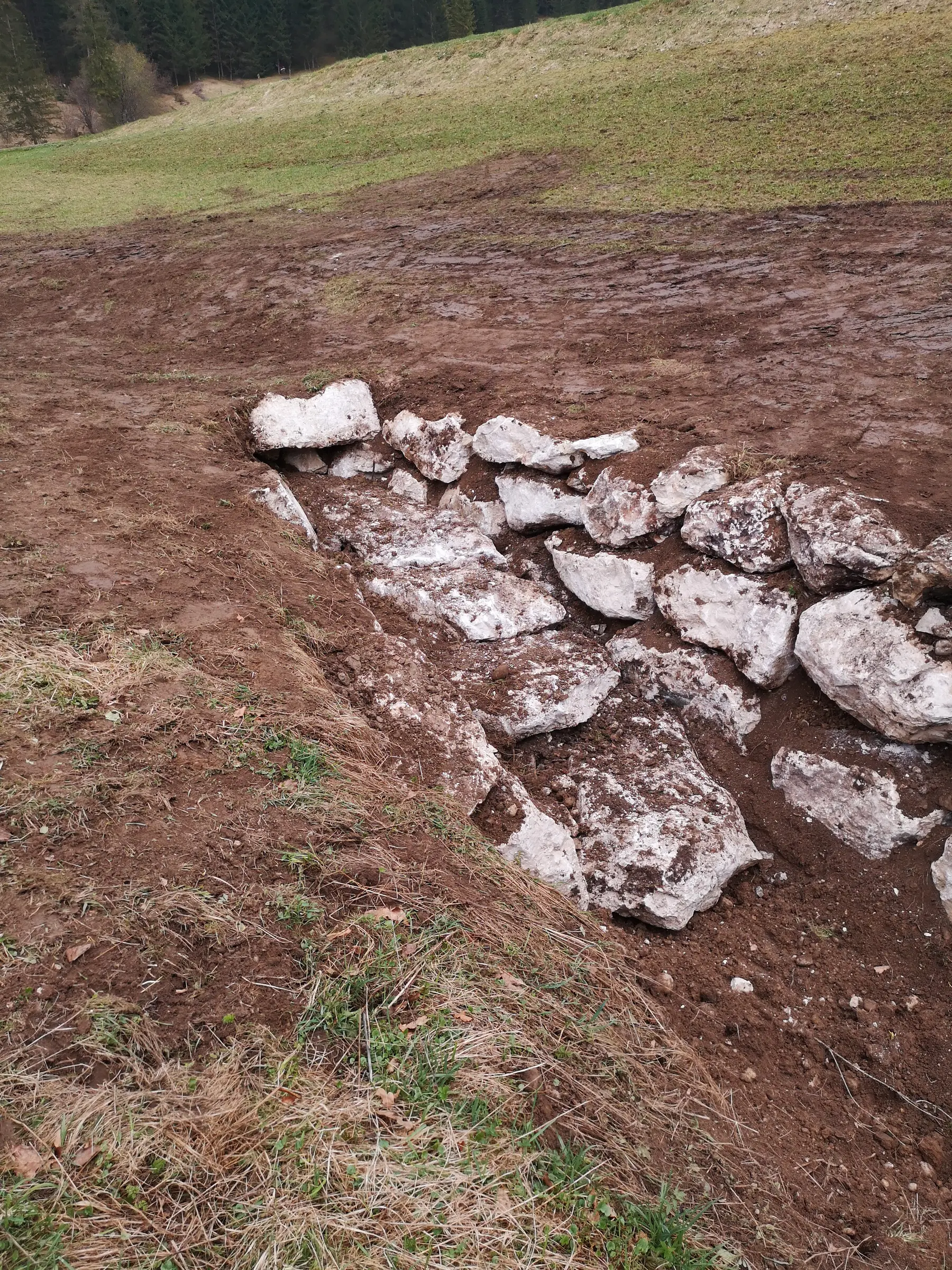 <div class="fw-semibold mb-1">Baustellenbilder 2019</div>