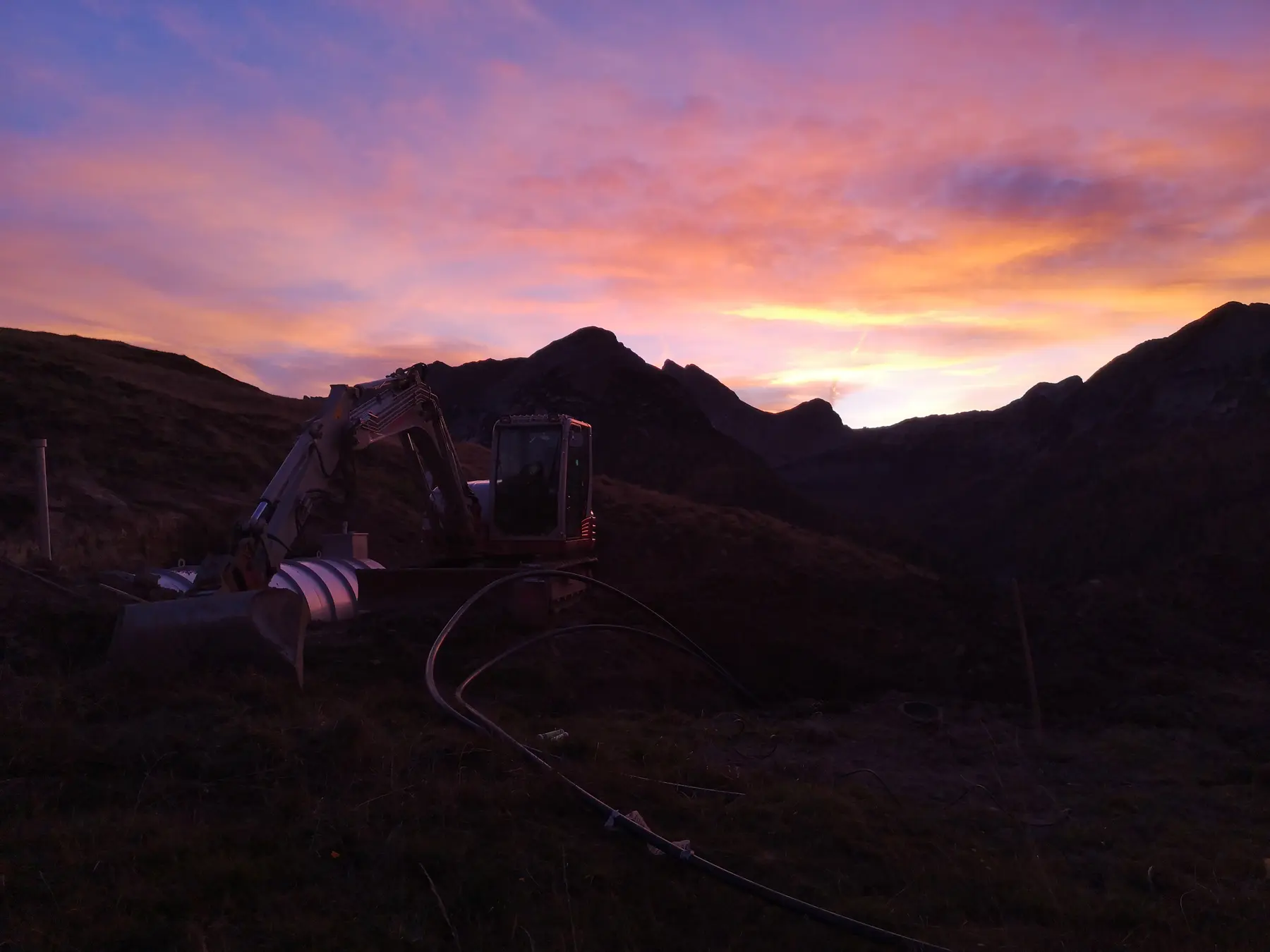 <div class="fw-semibold mb-1">Baustellenbilder 2019</div>