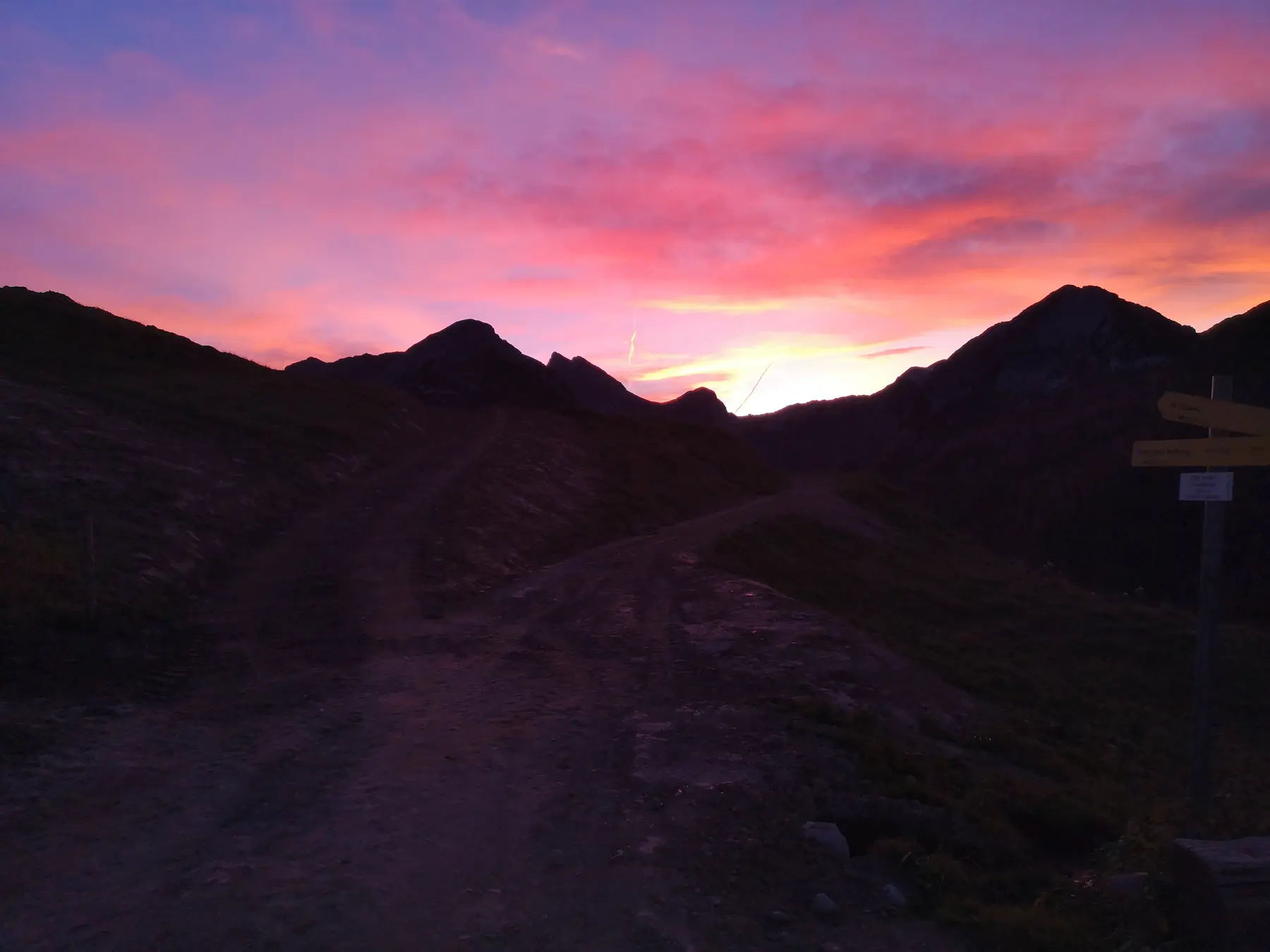 <div class="fw-semibold mb-1">Baustellenbilder 2019</div>