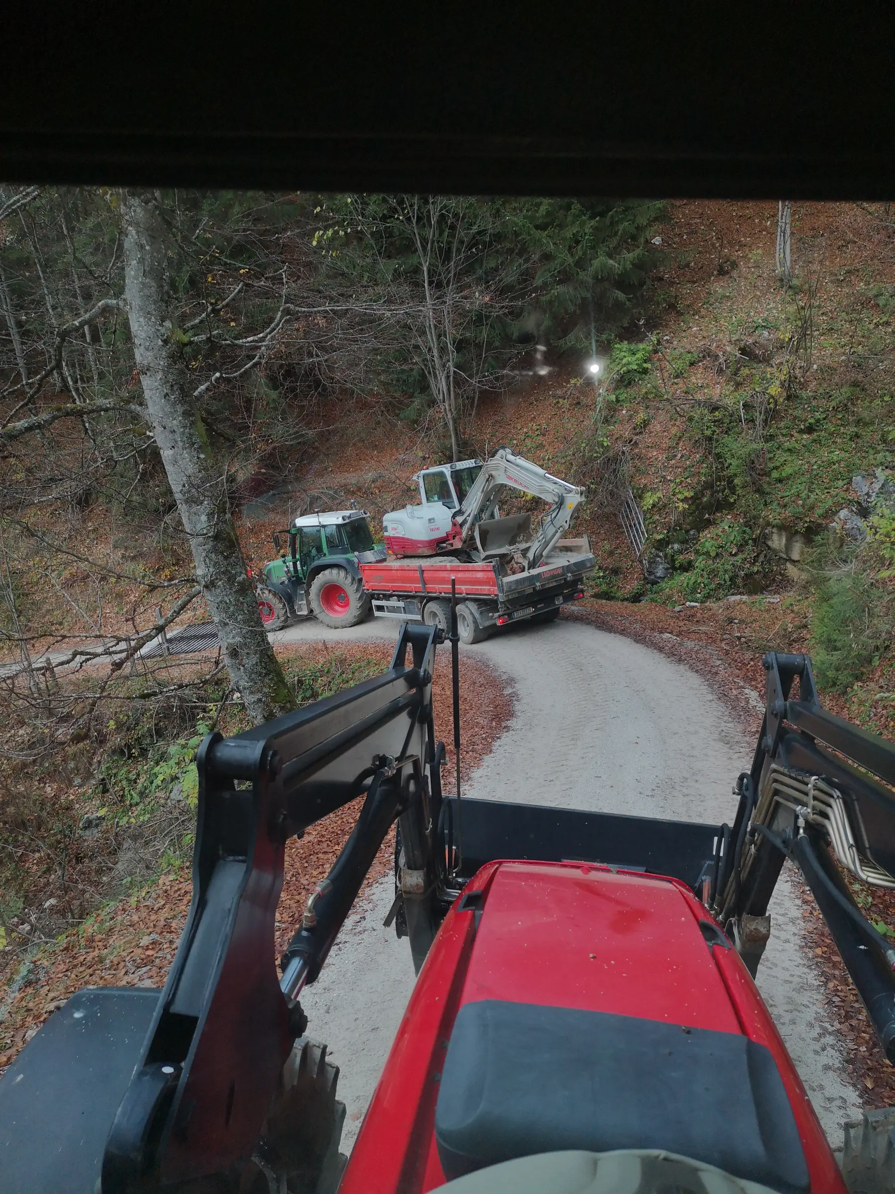 <div class="fw-semibold mb-1">Baustellenbilder 2019</div>