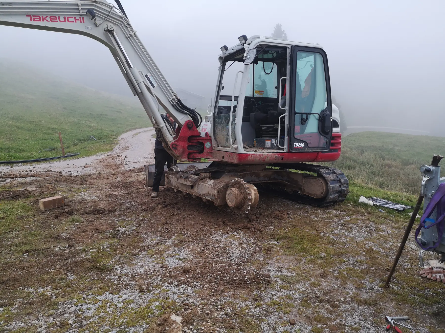 <div class="fw-semibold mb-1">Baustellenbilder 2019</div>