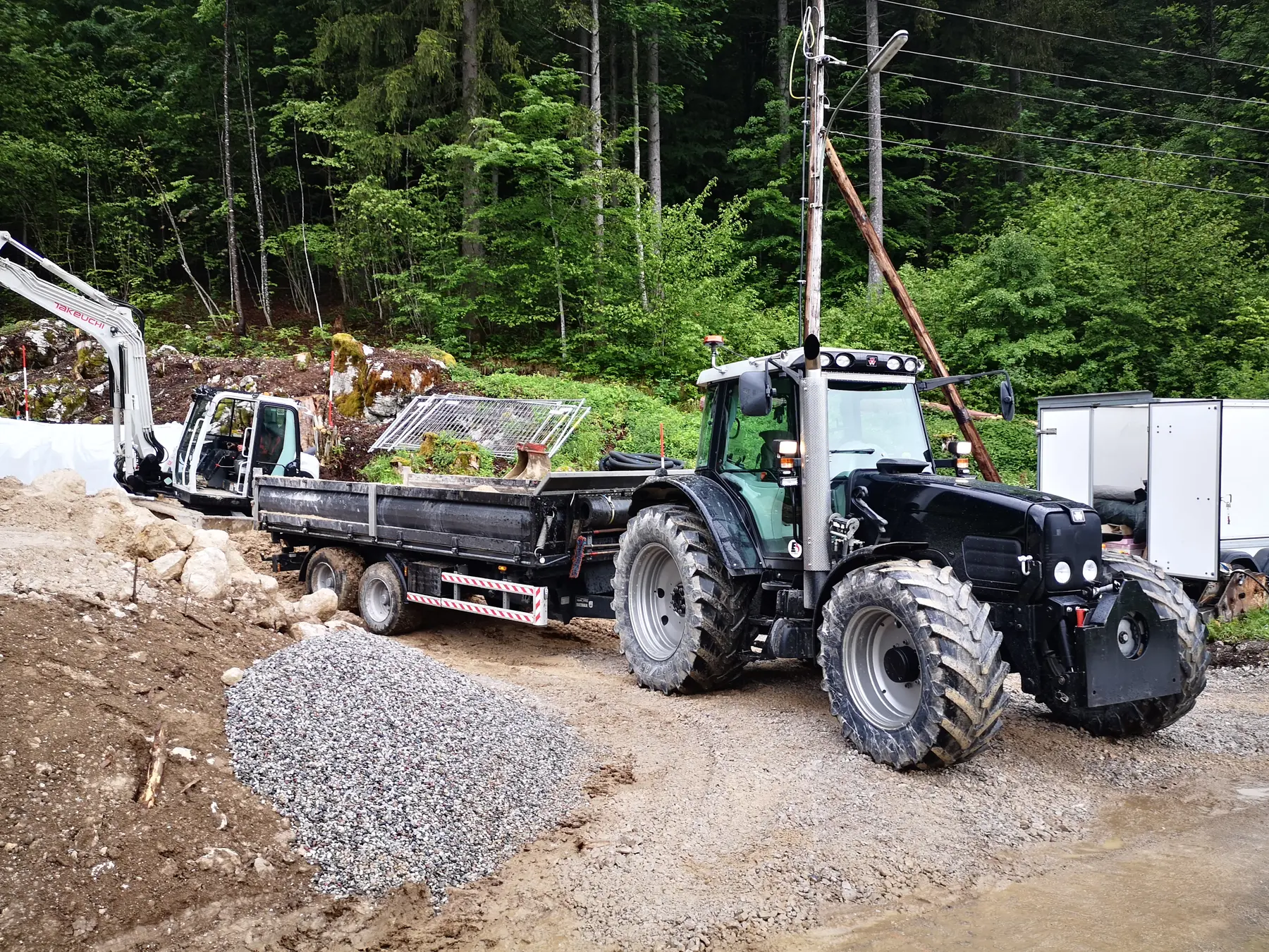 <div class="fw-semibold mb-1">Baustellenbilder 2020</div>