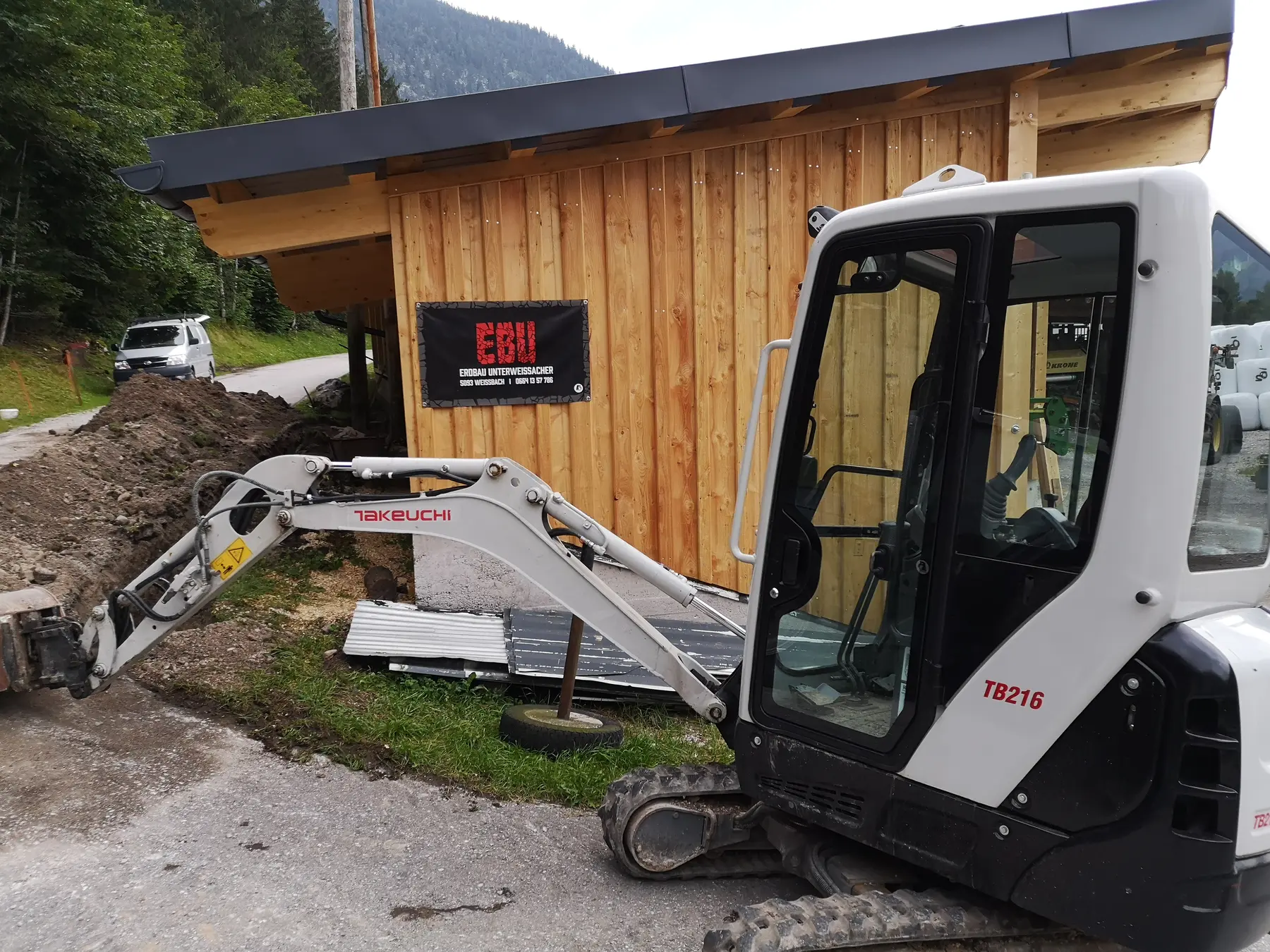 <div class="fw-semibold mb-1">Baustellenbilder 2020</div>