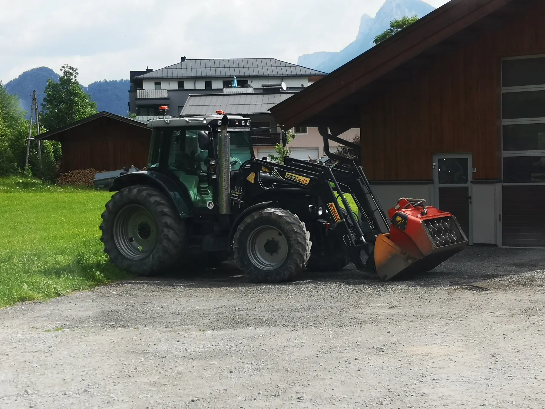 <div class="fw-semibold mb-1">Baustellenbilder 2020</div>