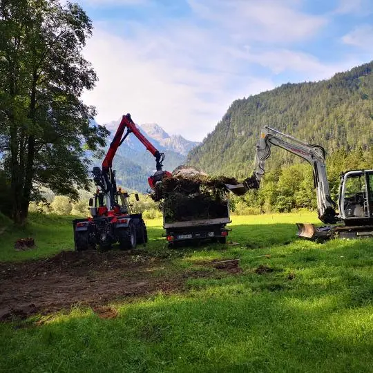 <div class="fw-semibold mb-1">Baustellenbilder 2021</div>