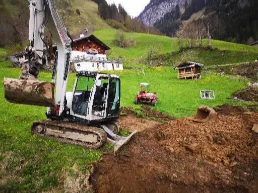 <div class="fw-semibold mb-1">Baustellenbilder 2021</div>