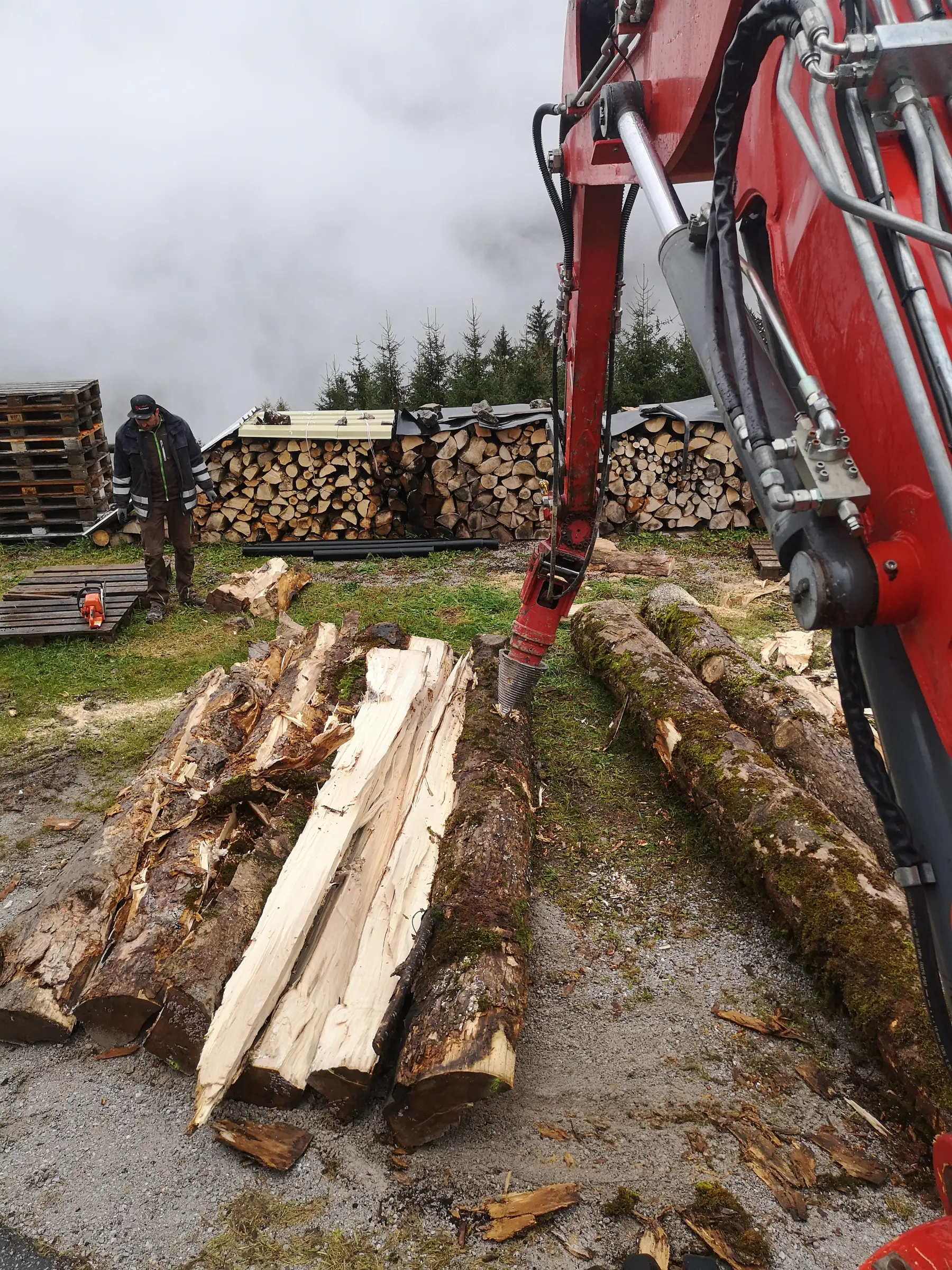 <div class="fw-semibold mb-1">Baustellenbilder 2021</div>