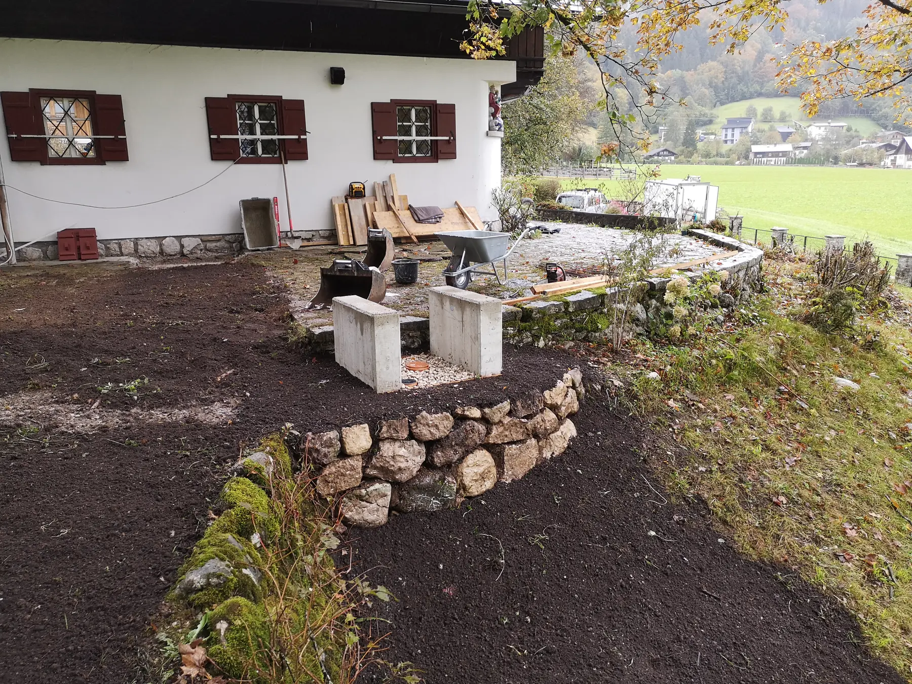 <div class="fw-semibold mb-1">Baustellenbilder 2021</div>