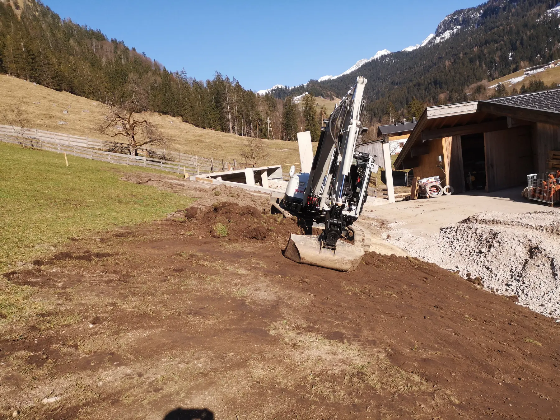 <div class="fw-semibold mb-1">Baustellenbilder 2021</div>