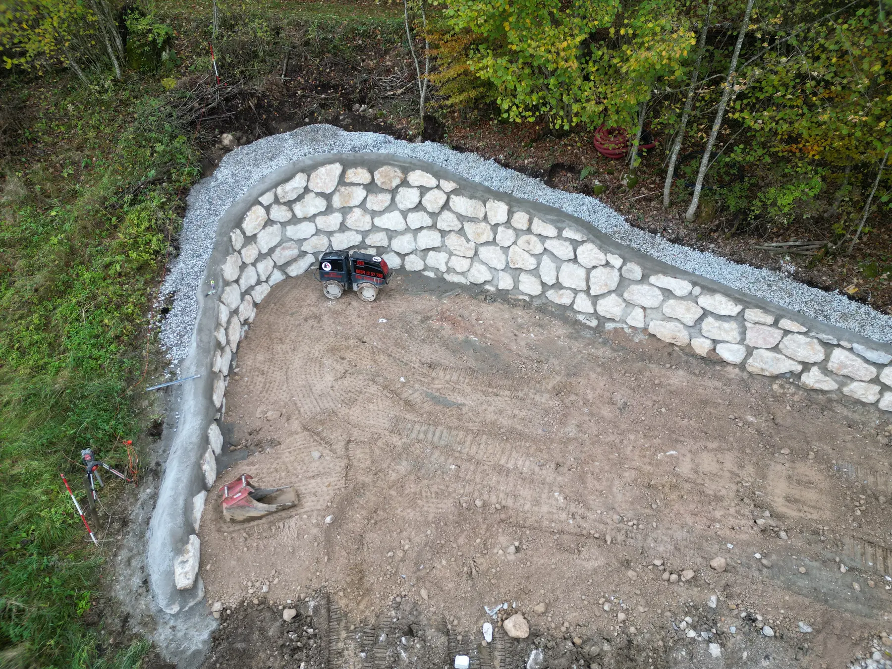 <div class="fw-semibold mb-1">Baustellenbilder 2023 - 2024</div>