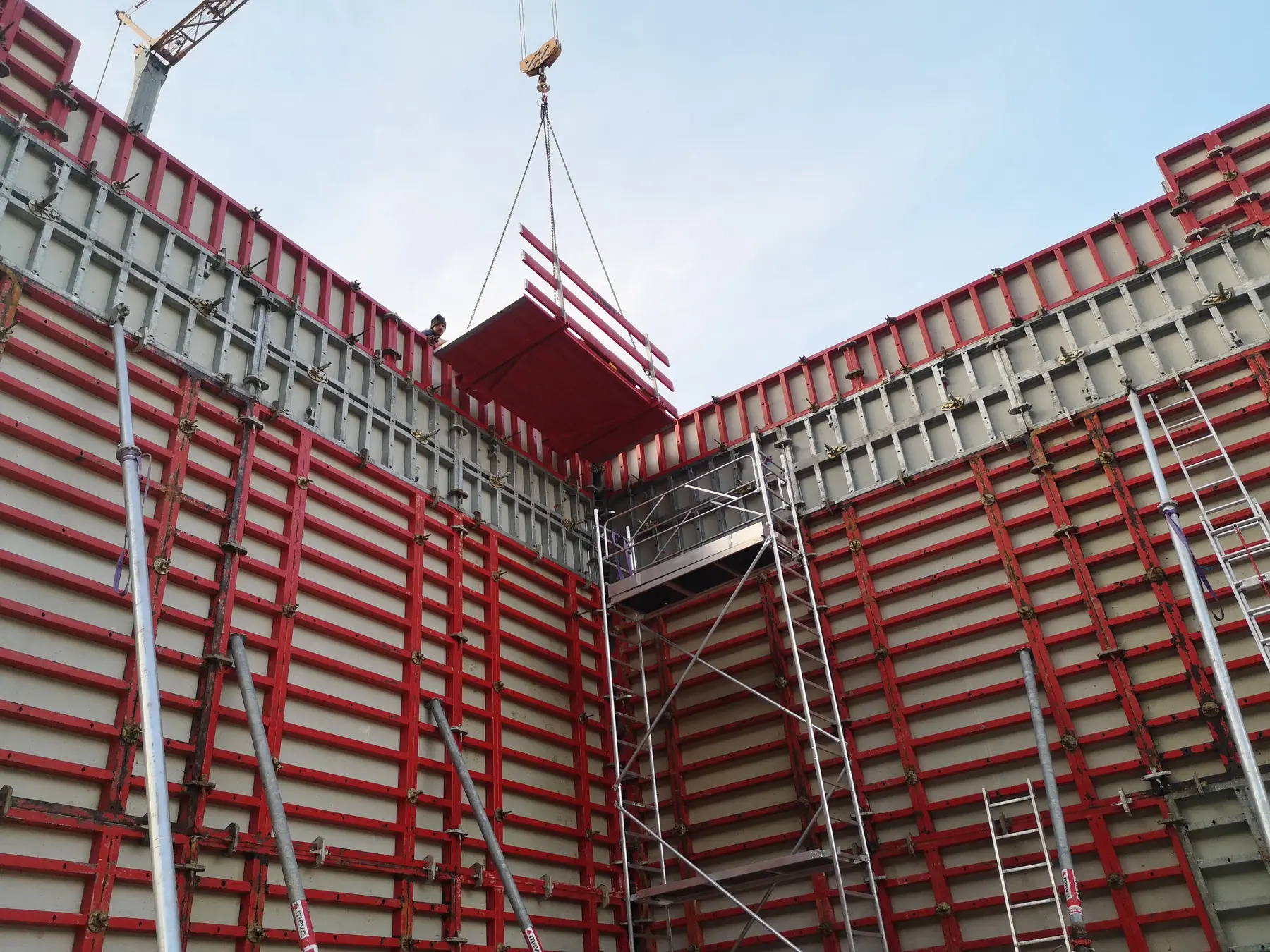 <div class="fw-semibold mb-1">Baustellenbilder 2023 - 2024</div>